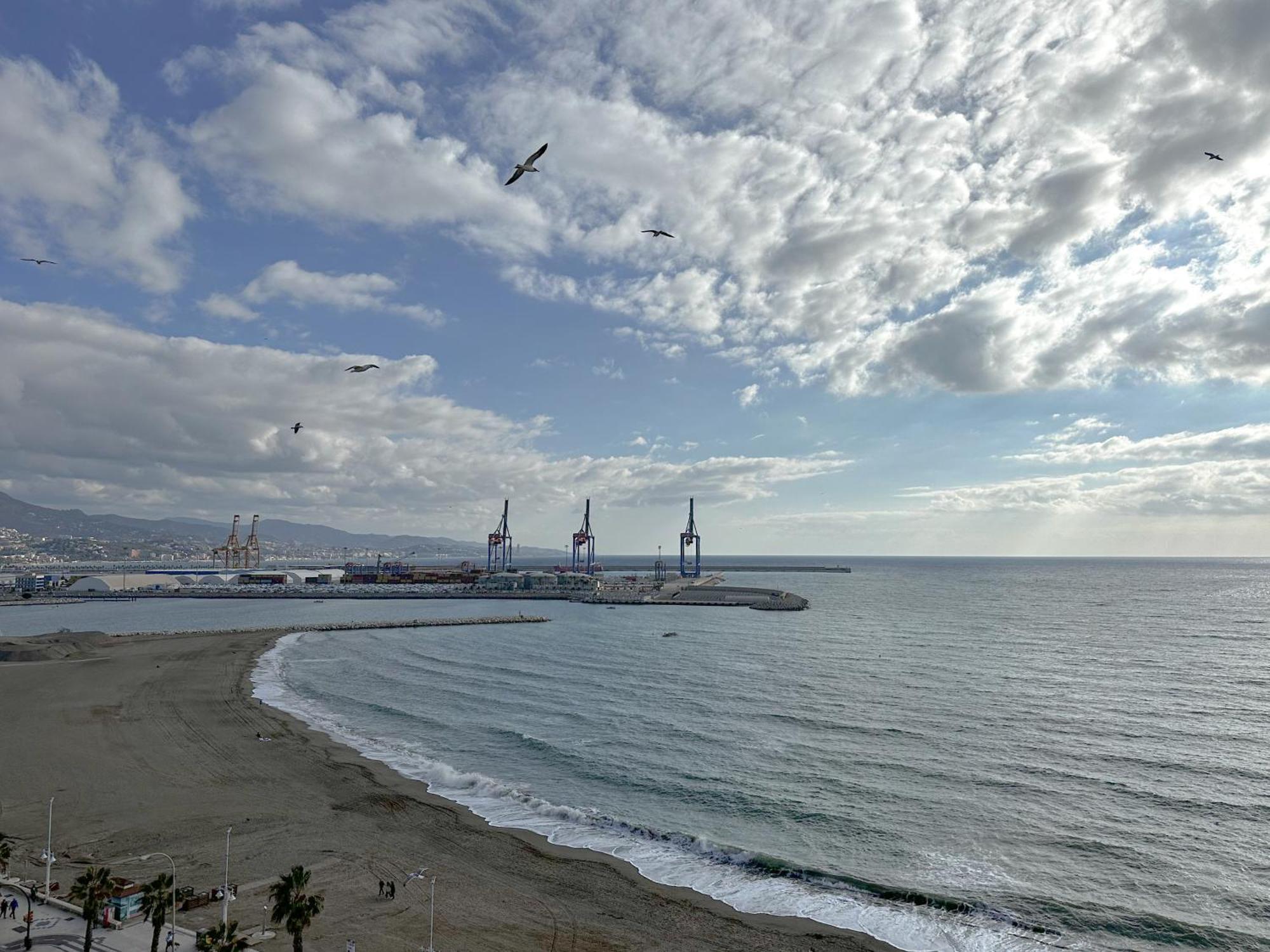 Apartamento Mirador Del Mediterraneo มาลากา ภายนอก รูปภาพ