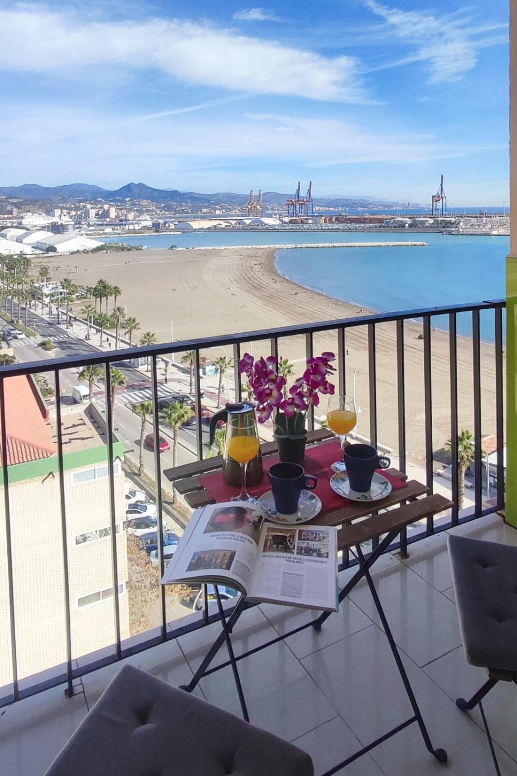 Apartamento Mirador Del Mediterraneo มาลากา ภายนอก รูปภาพ